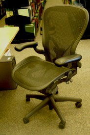 Chadwick & Stumpf Aeron chair